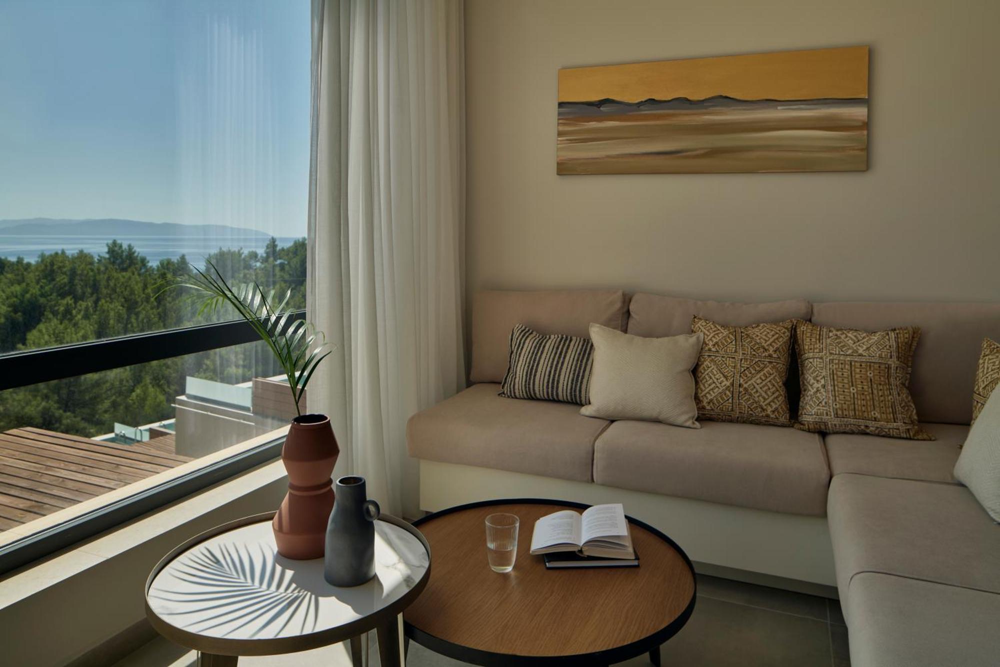 Celestial All Suites Afrato Kültér fotó