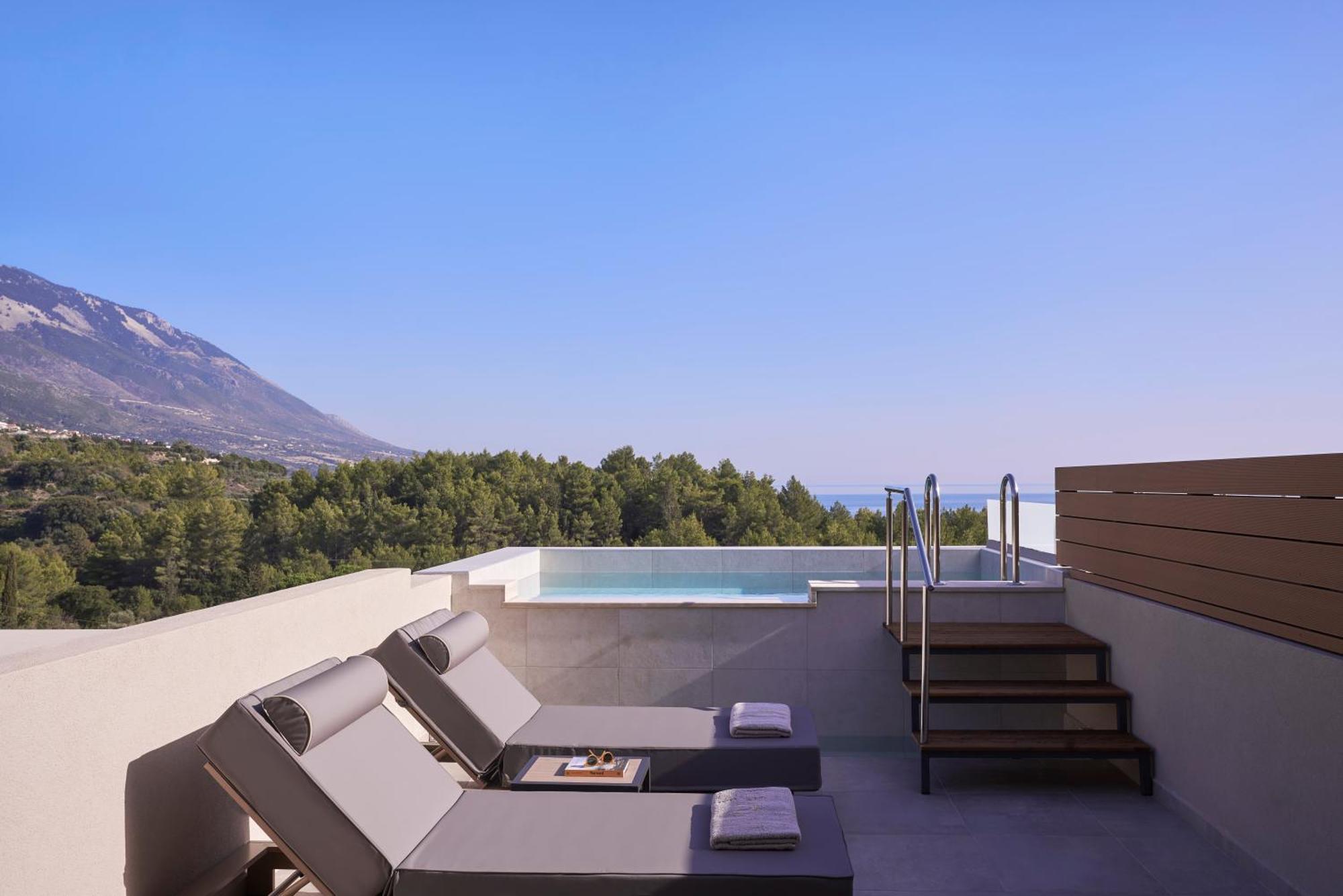 Celestial All Suites Afrato Szoba fotó
